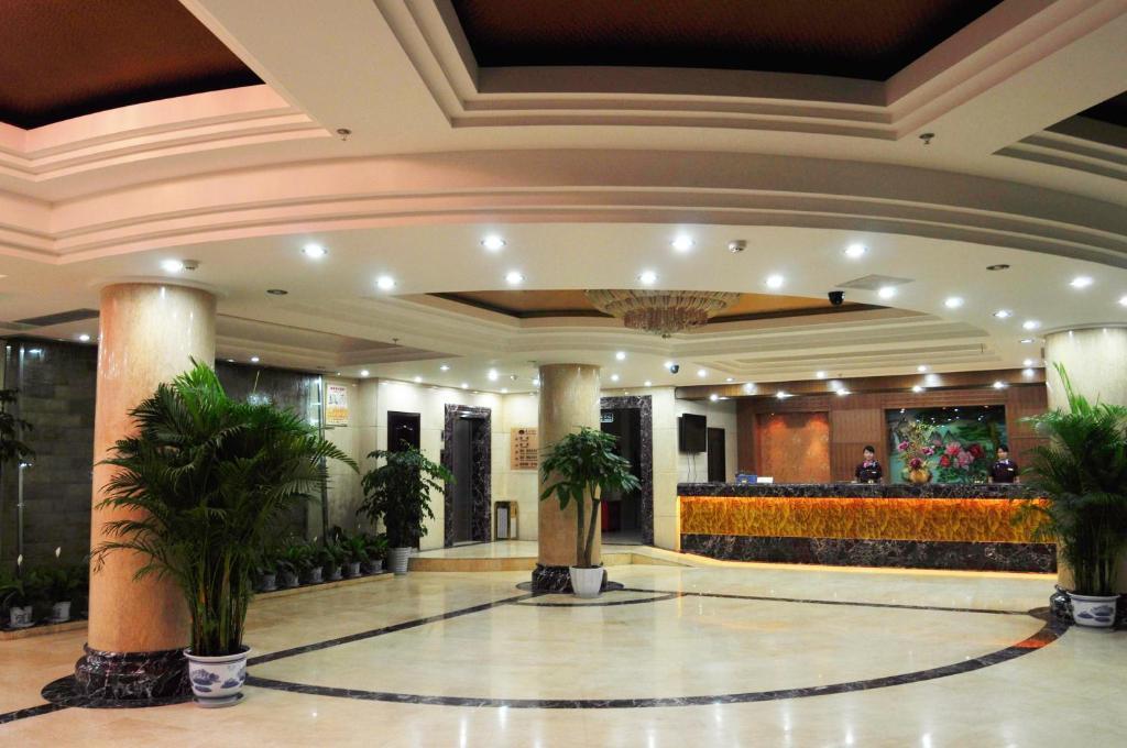 Tianhe Hotel Chengdu Buitenkant foto