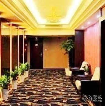 Tianhe Hotel Chengdu Buitenkant foto